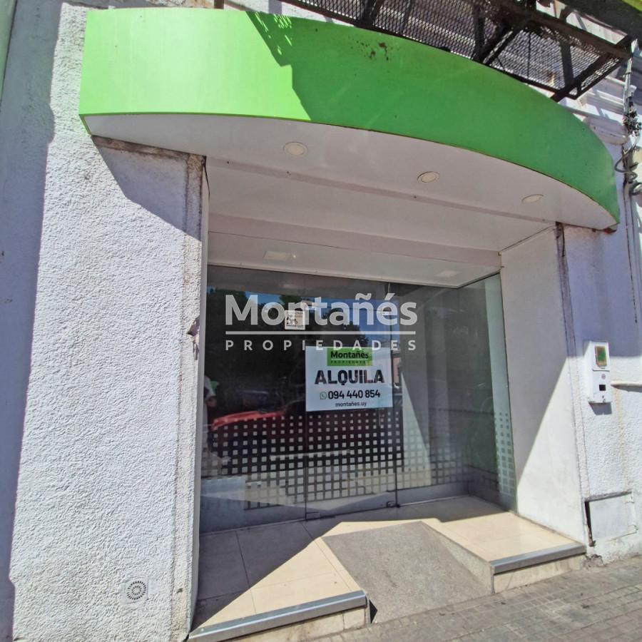 Local Comercial ID.10508 - Centro de Maldonado | Local Ideal para Potenciar tu Marca