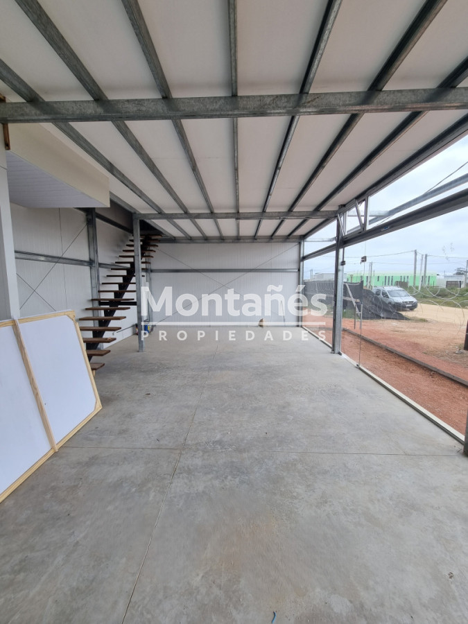 Local Comercial ID.10585 - 🔥 Próxima apertura: Ultimos 2 locales premium en Av. Lussich