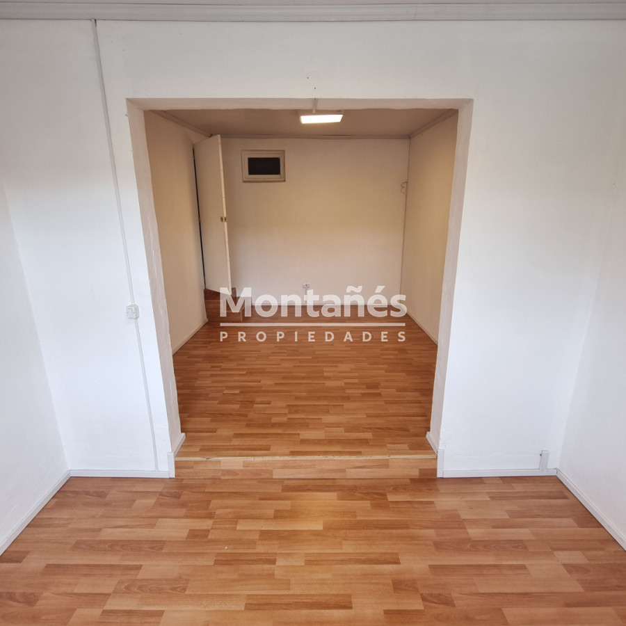 Local Comercial ID.10586 - 🚀 LOCAL COMERCIAL EN PEATONAL SARANDÍ - MÁXIMA EXPOSICIÓN