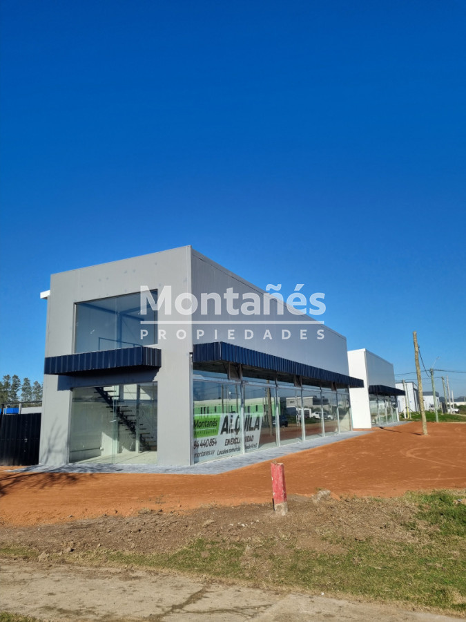 Local Comercial ID.10585 - 🔥 Próxima apertura: Ultimos 2 locales premium en Av. Lussich