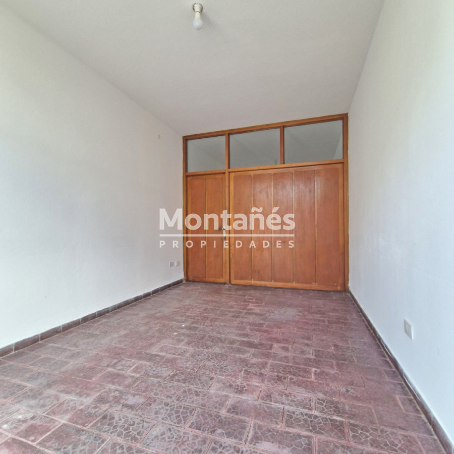 Local Comercial ID.10475 - Centro | Local u Oficina con Múltiples Posibilidades