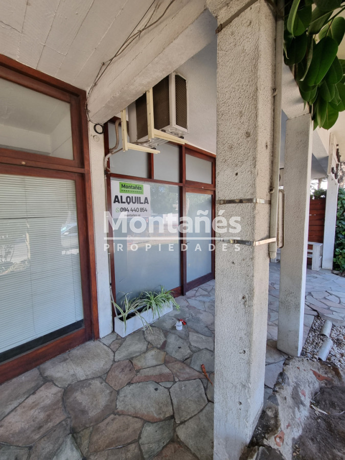 Local Comercial ID.10255 - 🔹 Local Comercial en Punto Estratégico 🏪📍