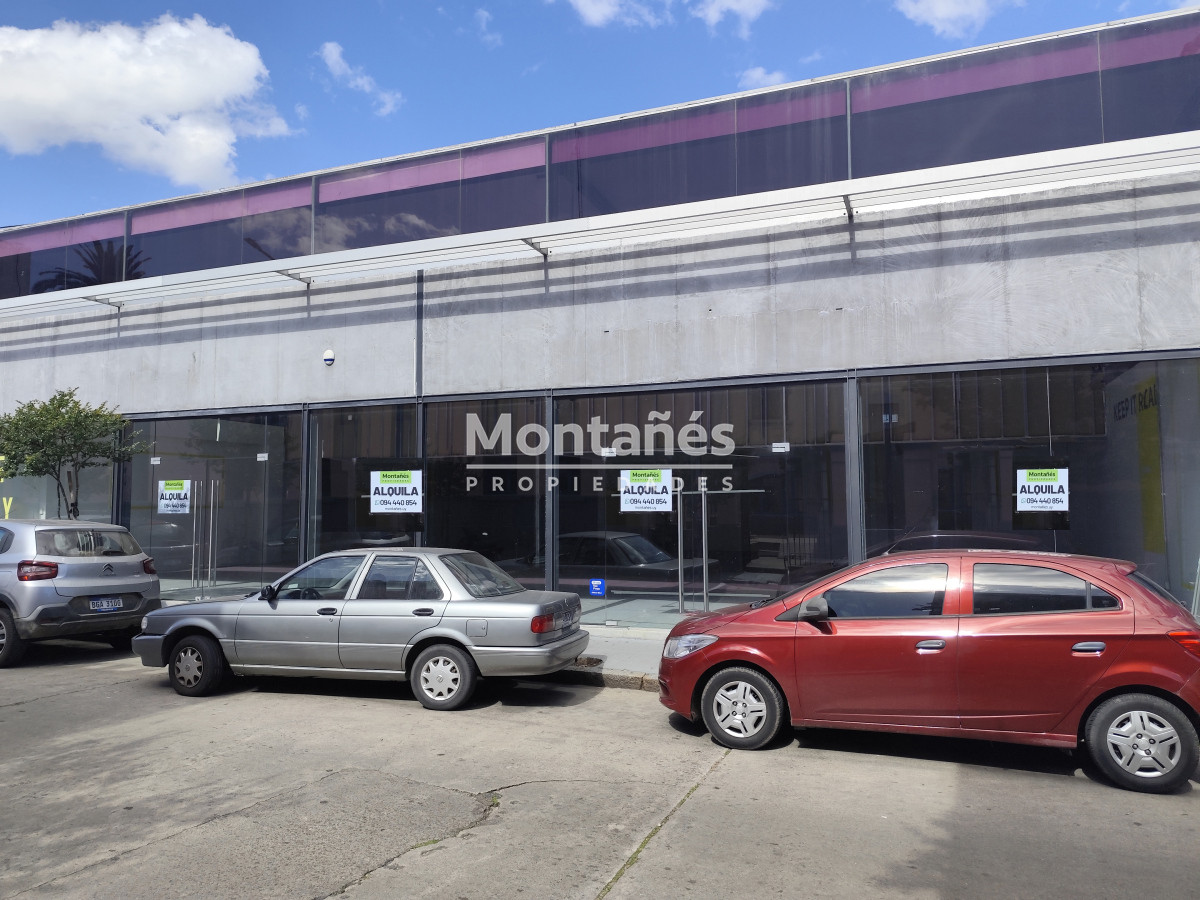 Local Comercial ID.10262 - Espectaculares locales comerciales