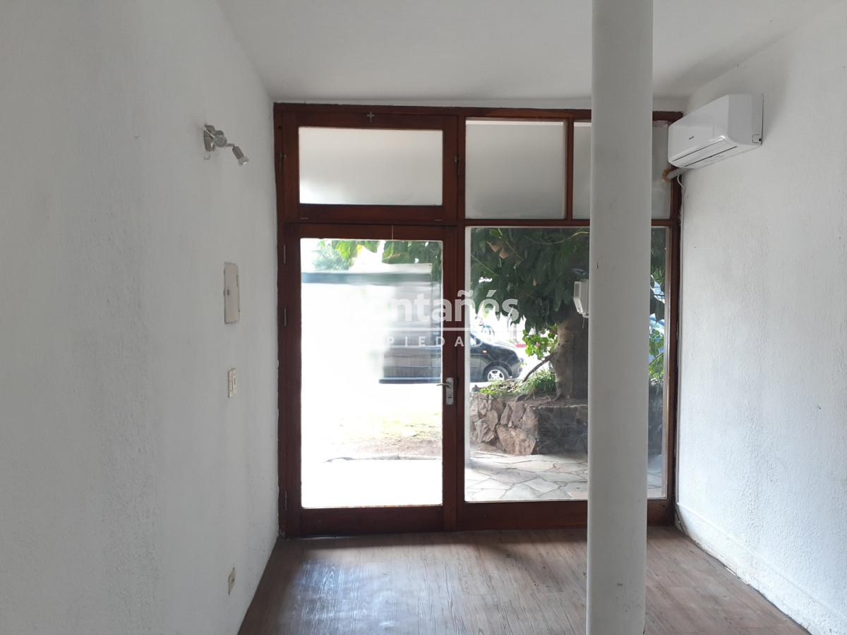 Local Comercial ID.10255 - 🔹 Local Comercial en Punto Estratégico 🏪📍