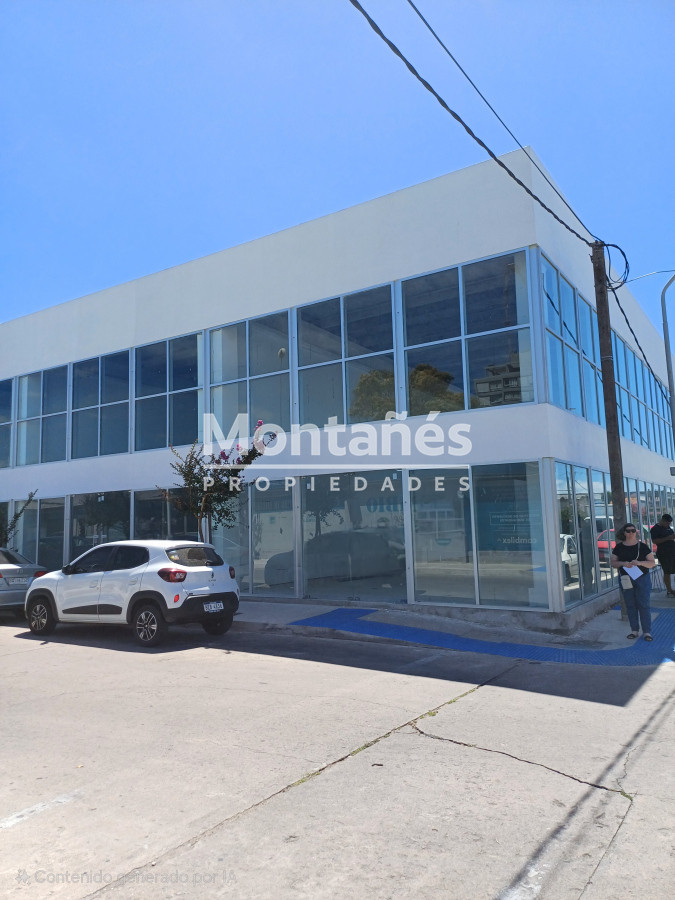 Local Comercial ID.10257 - Espectacular local Comercial en Alquiler