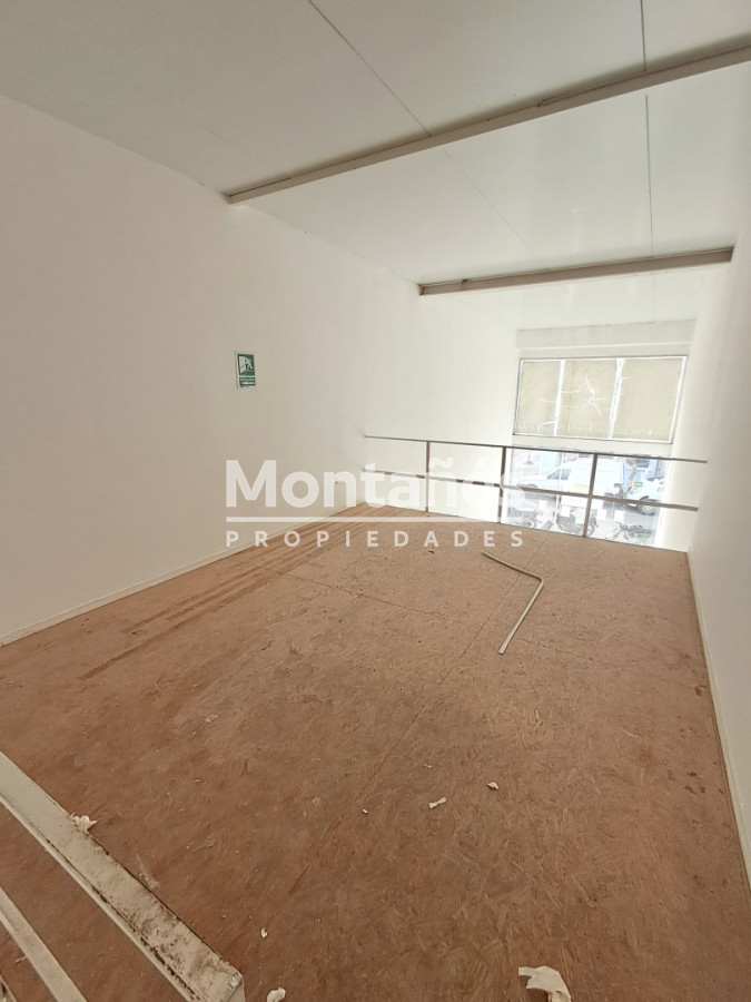 Local Comercial ID.10634 - Alquiler ¡El espacio ideal para hacer crecer tu negocio!