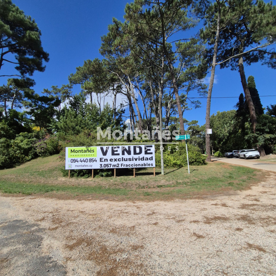 Terreno ID.10572 - 💼 3.057 m² Divisibles en 3 Lotes con Ubicación Estratégica