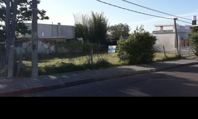 TERRENO EN VENTA - AV. LAVALLEJA ESQUINA ROMAN GUERRA