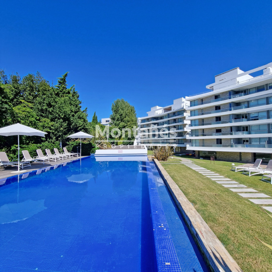 Apartamento ID.10252 - Apartamento en Primera Línea Pinares