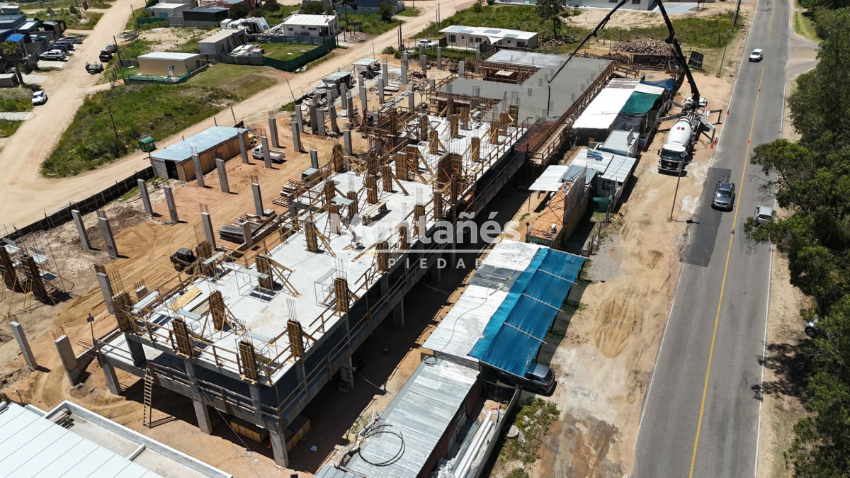 Apartamento ID.10392 - Invertí con Éxito: Apartamentos A Estrenar en el Corazón de Maldonado.