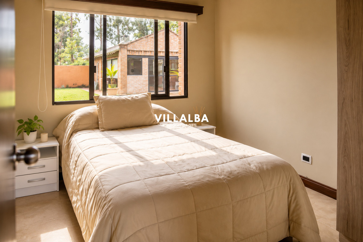 Apartamento ID.4791 - En venta casa de 3 Dormitorios en Jardines de Córdoba