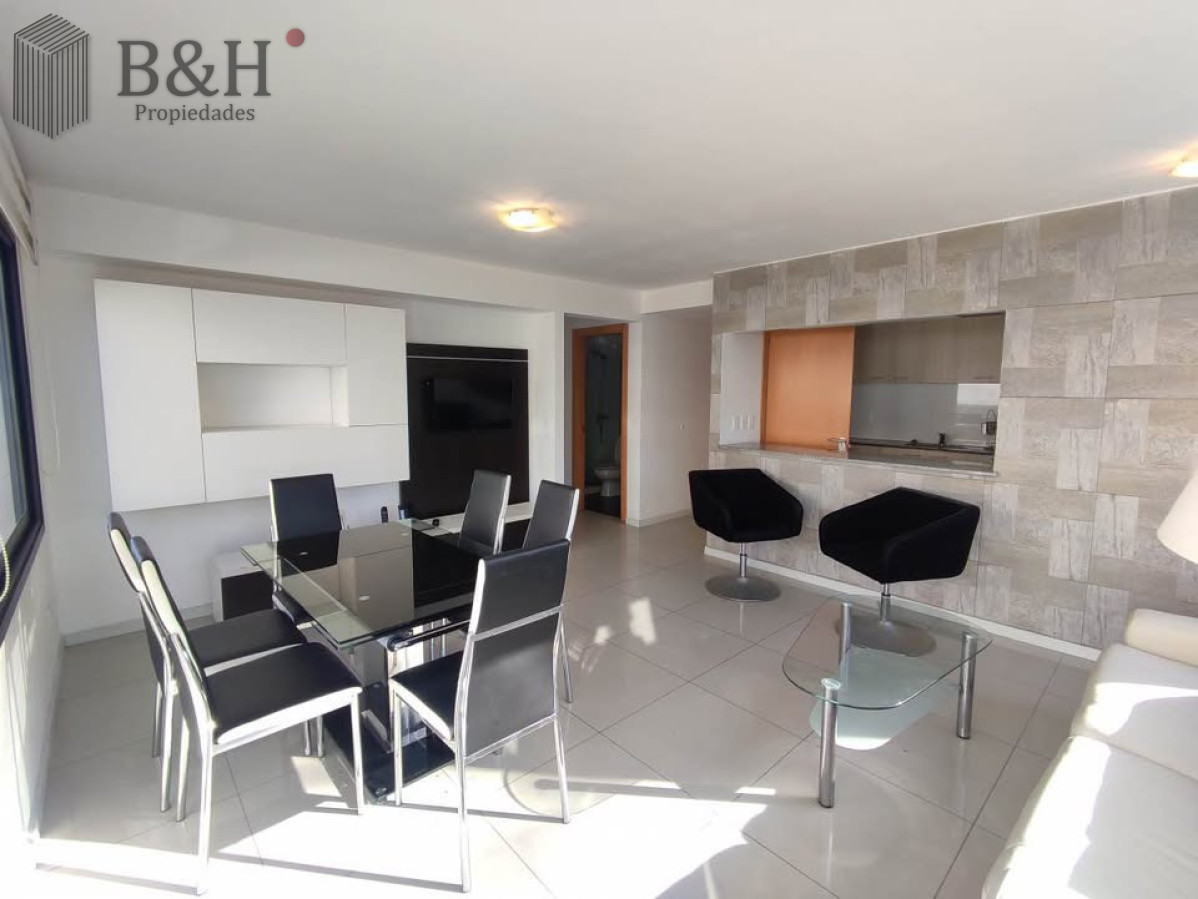 Apartamento ID.7544 - Apartamento en venta, 3 dormitorios, centro de Maldonado