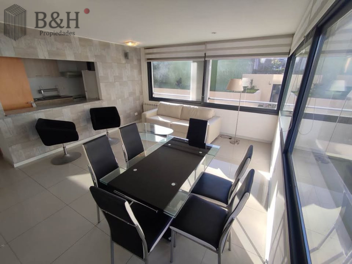 Apartamento ID.7544 - Apartamento en venta, 3 dormitorios, centro de Maldonado