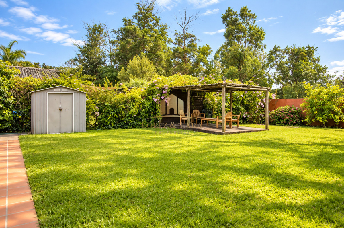 Casa ID.400 - En venta casa de 3 Dormitorios en Jardines de Córdoba