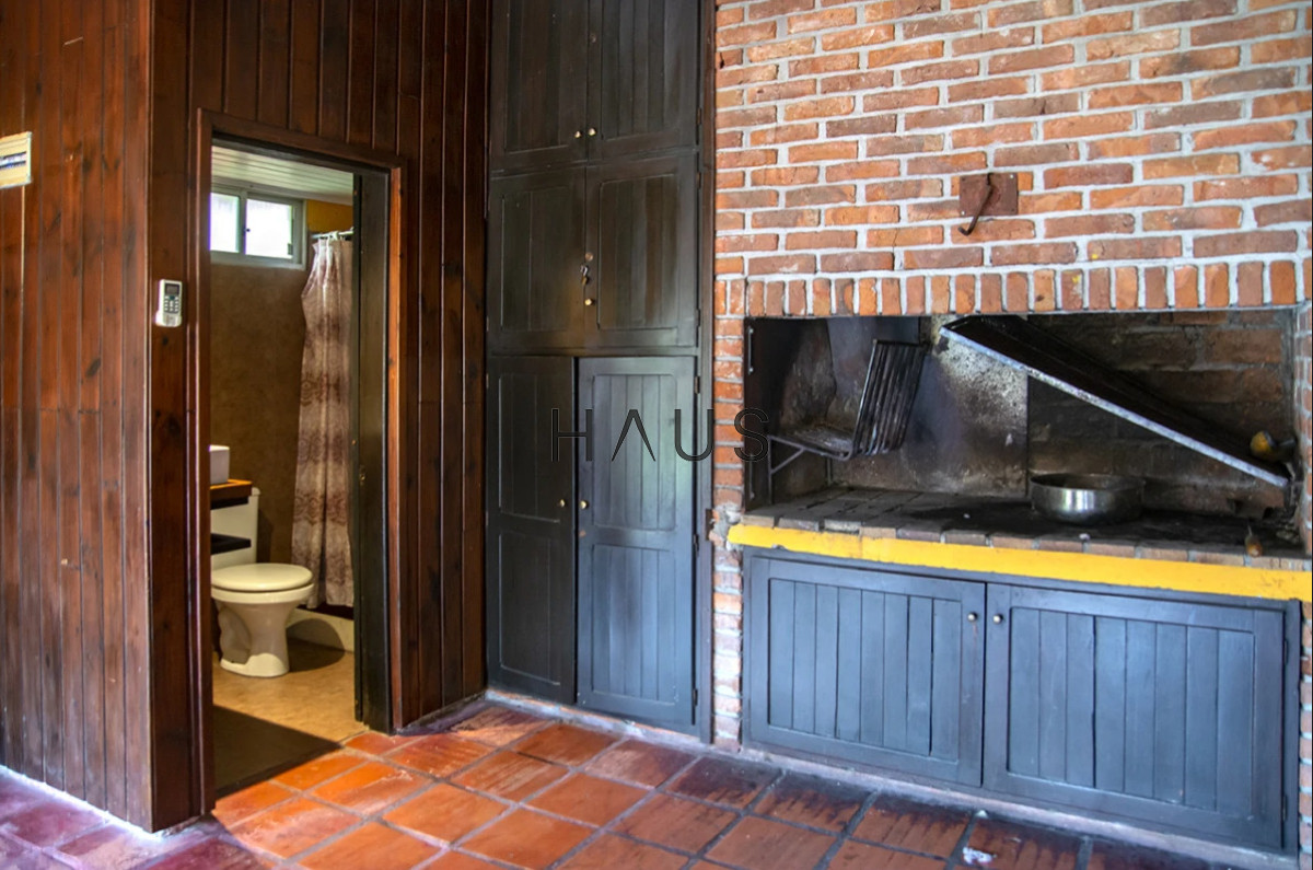 Casa ID.938 - En venta casa de 3 Dormitorios en Jardines de Córdoba