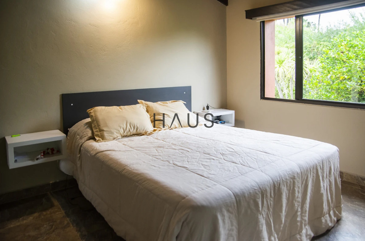 Casa ID.938 - En venta casa de 3 Dormitorios en Jardines de Córdoba