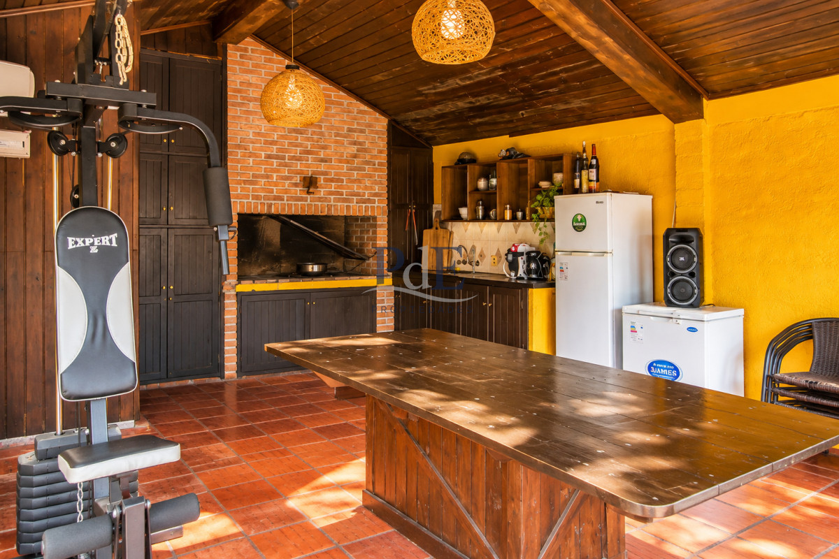 En venta casa de 3 Dormitorios en Jardines de Córdoba - Imagen 18