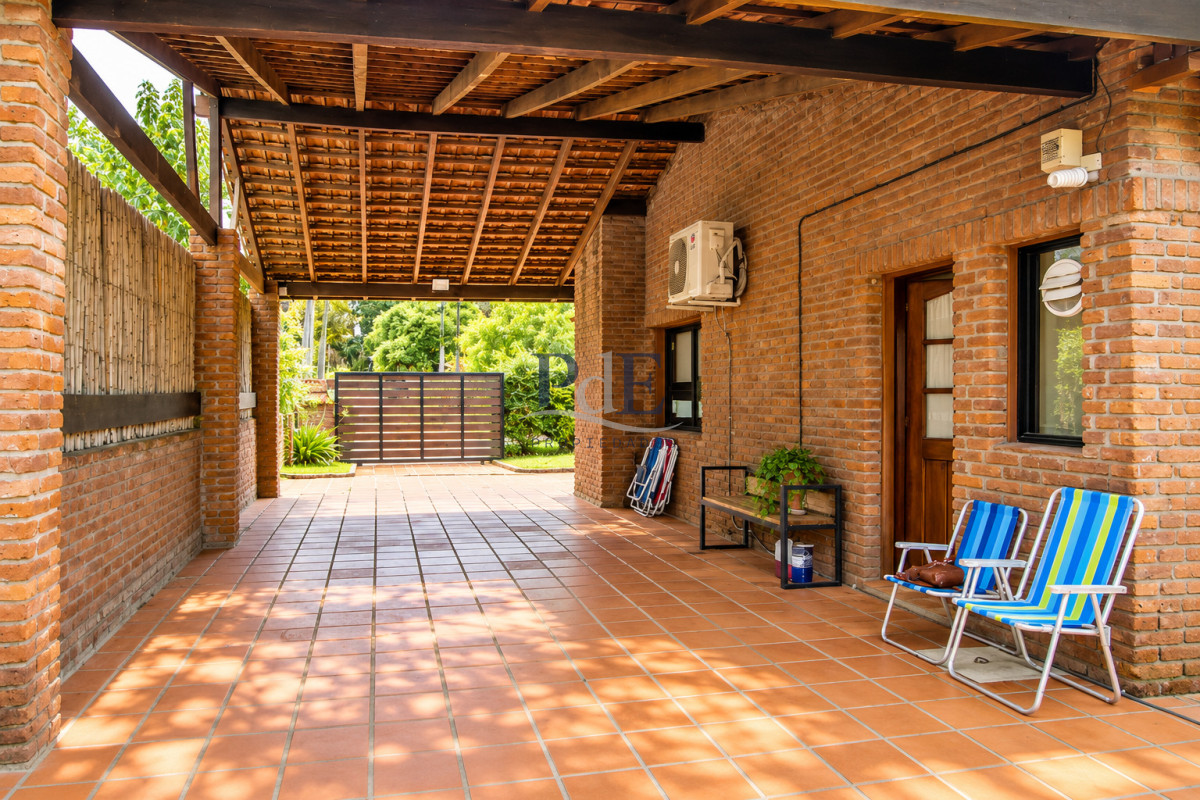 En venta casa de 3 Dormitorios en Jardines de Córdoba - Imagen 13