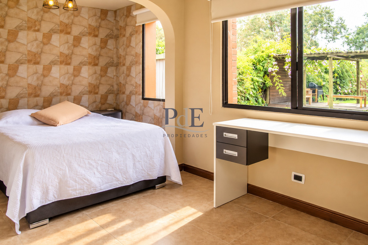 En venta casa de 3 Dormitorios en Jardines de Córdoba - Imagen 33
