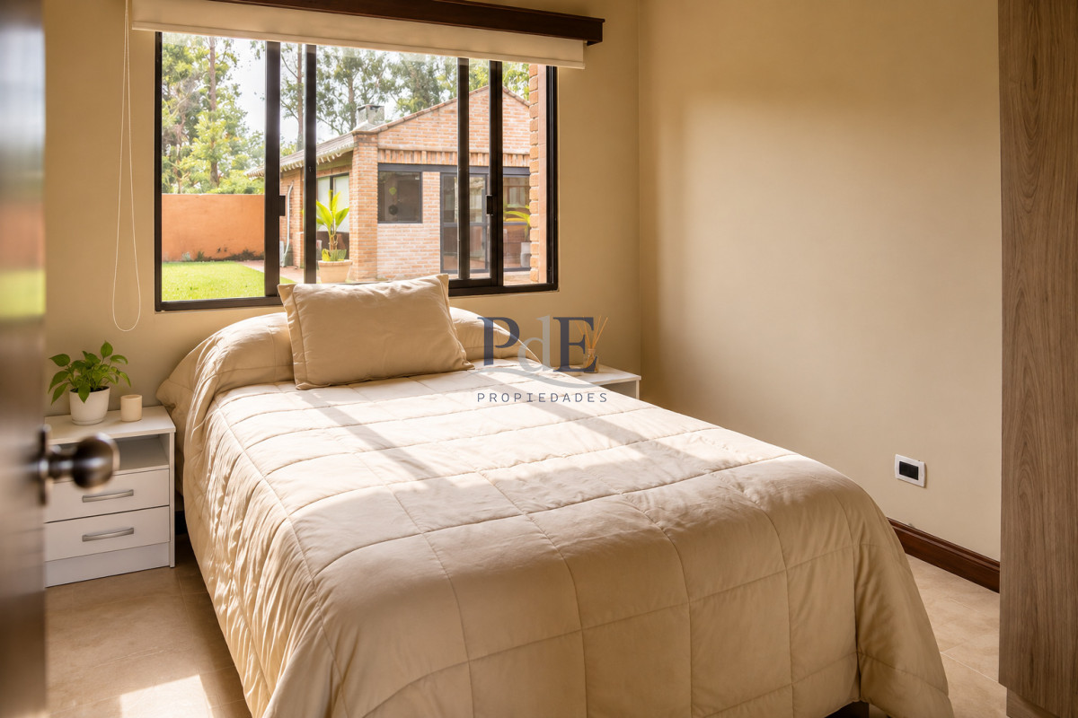 En venta casa de 3 Dormitorios en Jardines de Córdoba - Imagen 34