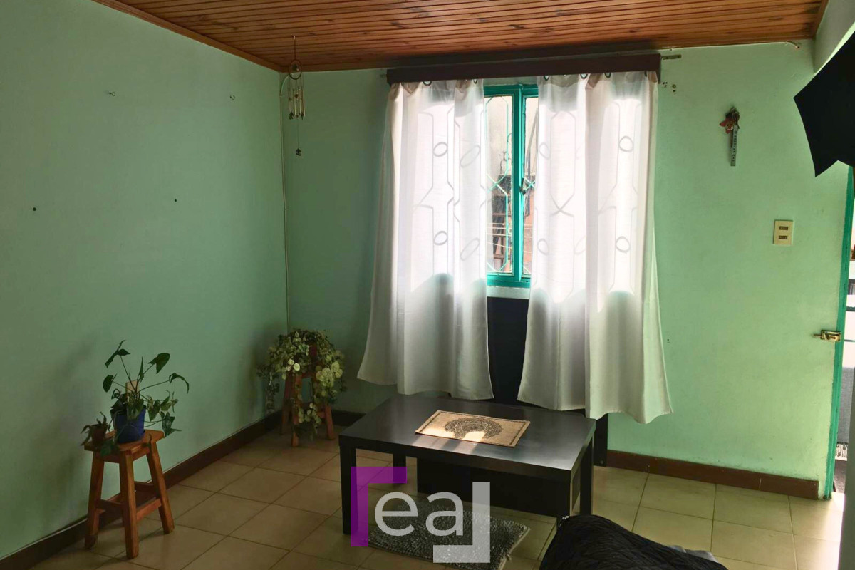 Apartamento ID.301 - Apartamentos en Venta en Ciudad Vieja  padrón único con 4 unidades 