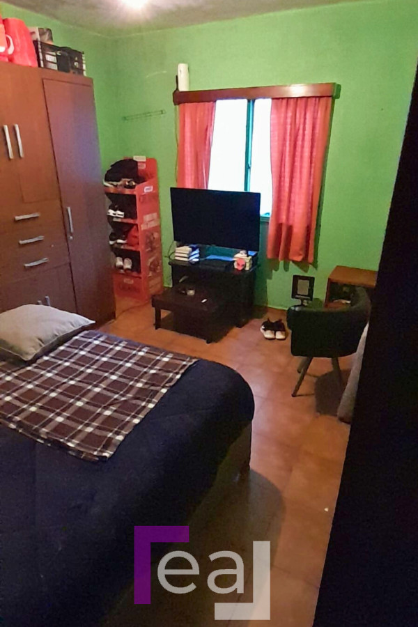Apartamento ID.301 - Apartamentos en Venta en Ciudad Vieja  padrón único con 4 unidades 