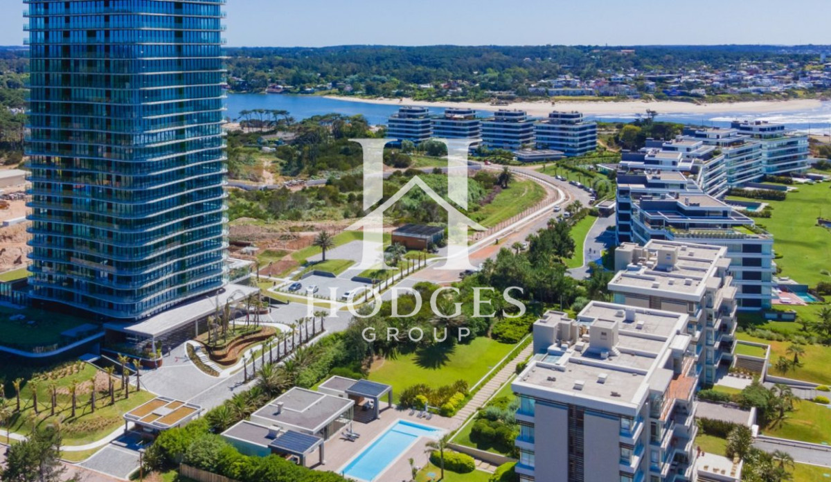 Apartamento ID.69 - Espectacular unidad en venta y alquiler temporal en Surfside Punta del Este