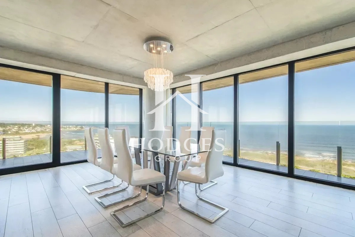 Apartamento ID.69 - Espectacular unidad en venta y alquiler temporal en Surfside Punta del Este