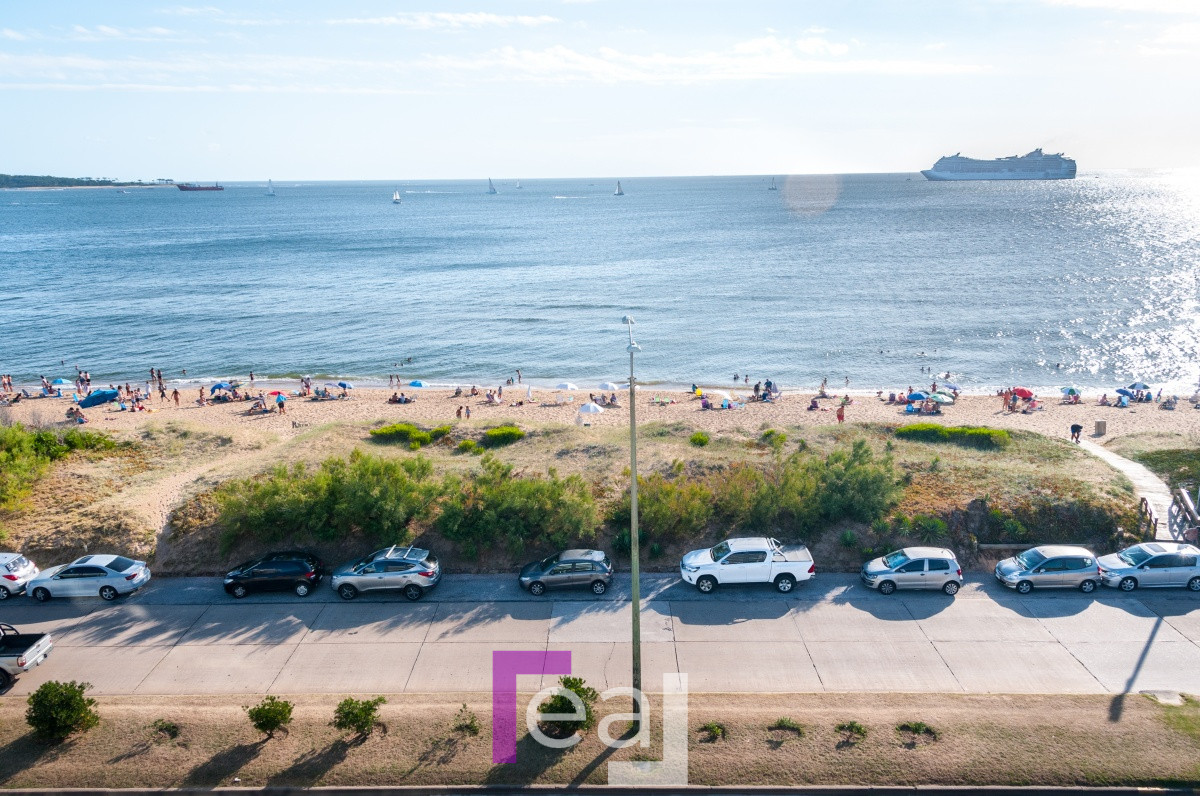 Apartamento ID.15 - Penthouse duplex en primera linea de la playa mansa