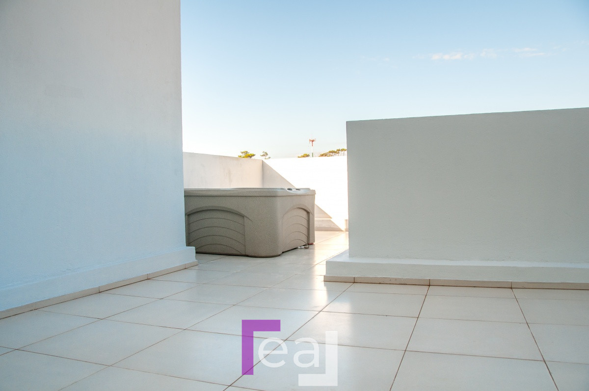 Apartamento ID.15 - Penthouse duplex en primera linea de la playa mansa