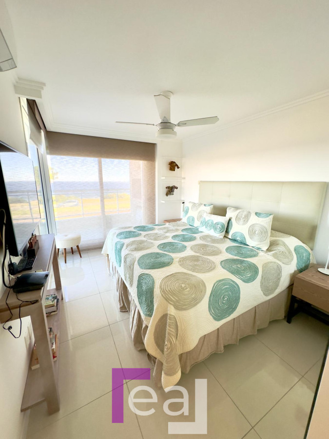 Apartamento ID.224 - Mansa primera linea - 3 suites y dependencia - Full Amenities 