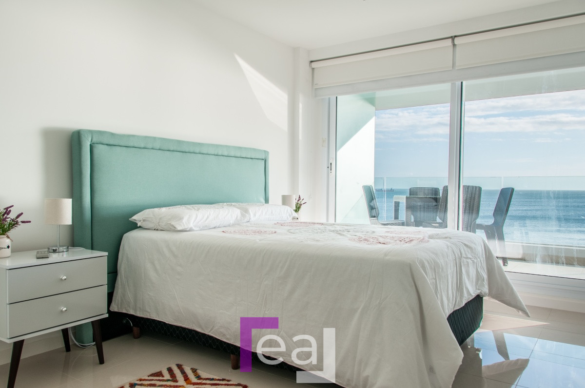 Apartamento ID.15 - Penthouse duplex en primera linea de la playa mansa