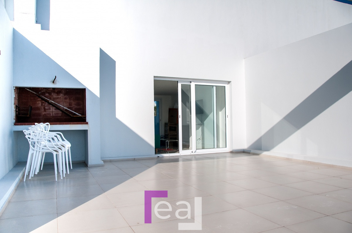 Apartamento ID.15 - Penthouse duplex en primera linea de la playa mansa