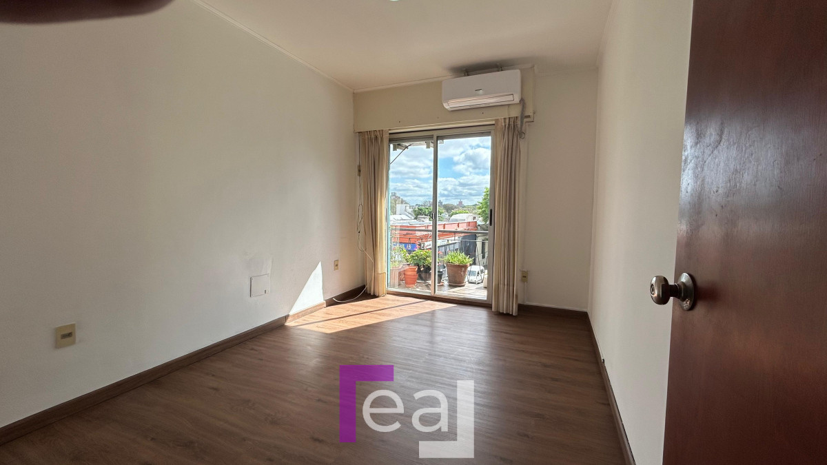 Apartamento ID.426 - Venta Apartamento en la Blanqueada 2 dormitorios