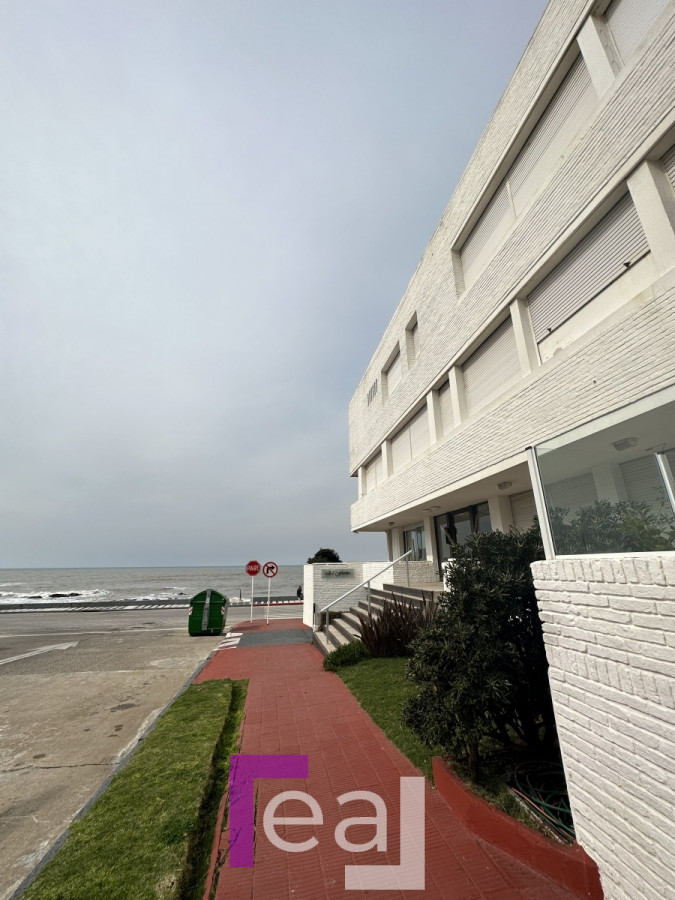 Apartamento ID.123 - Oportunidad apartamento totalmente reciclado en Peninsula 2 dorm 2 baños