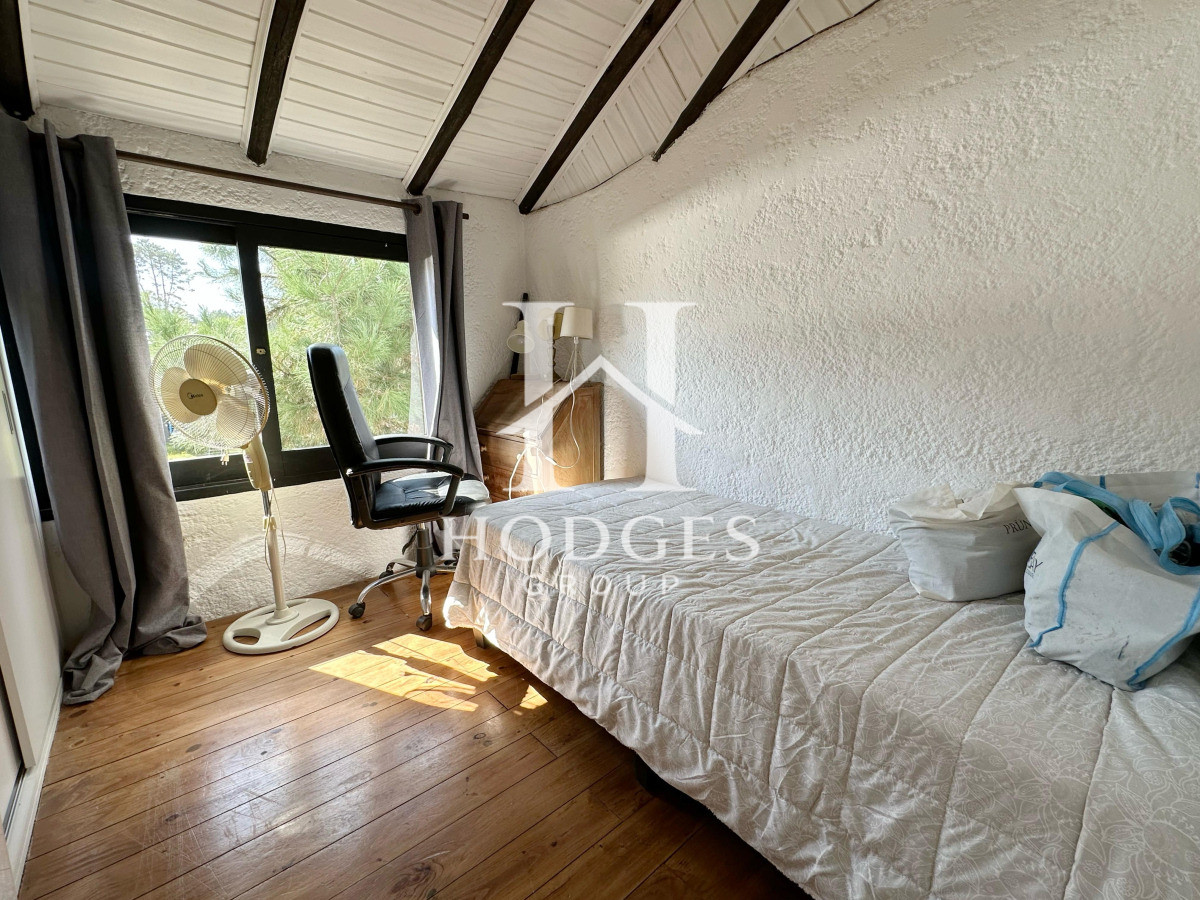Casa ID.221 - Casa en Venta de 4 Dormitorios ubicada en Pinares, Punta del Este