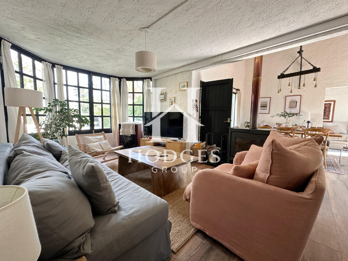 Casa ID.221 - Casa en Venta de 4 Dormitorios ubicada en Pinares, Punta del Este
