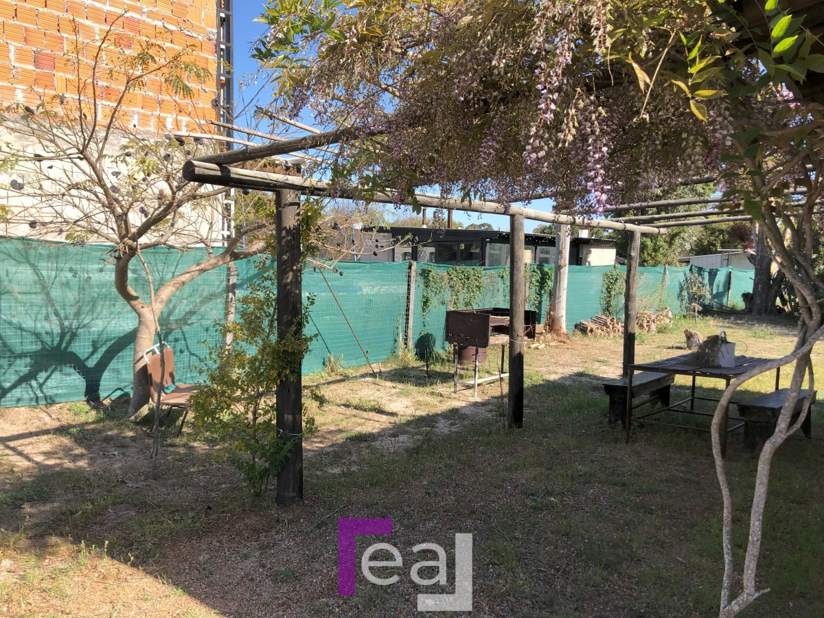 Casa ID.323 - Casa en Venta en Bello Horizonte dos dormitorios