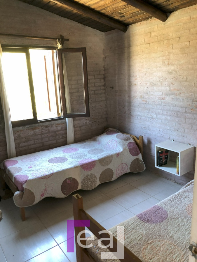 Casa ID.323 - Casa en Venta en Bello Horizonte dos dormitorios