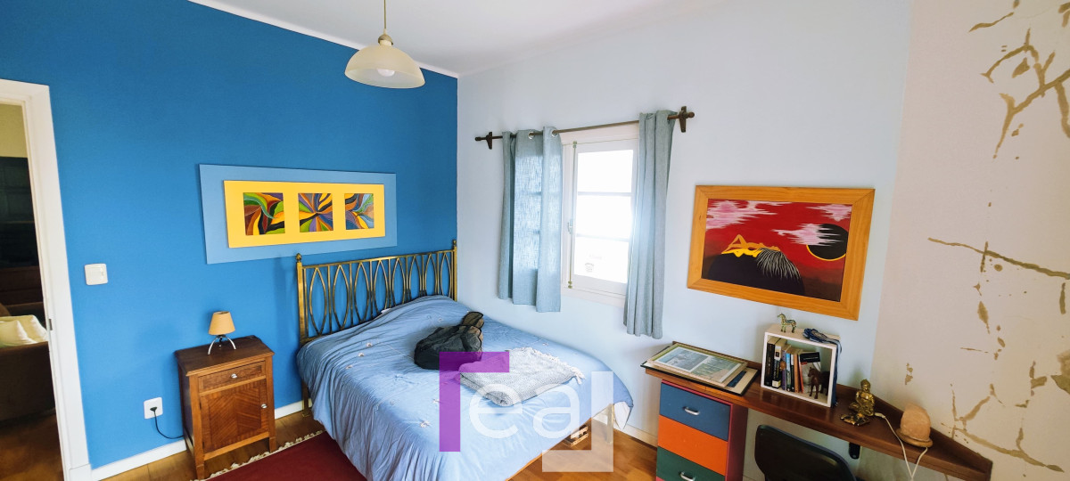 Casa ID.164 - Venta de Espectacular Casa Frente al Mar en  Piriápolis