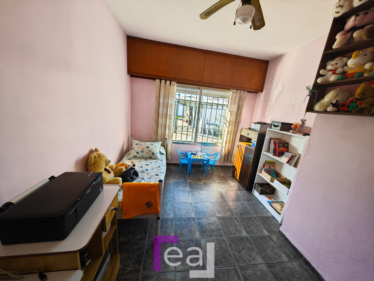 Casa ID.60 - Casa en venta Perez Castellanos , proximo a Antel Arena