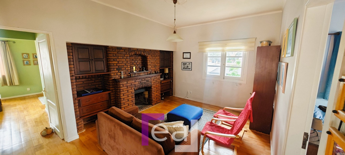 Casa ID.164 - Venta de Espectacular Casa Frente al Mar en  Piriápolis