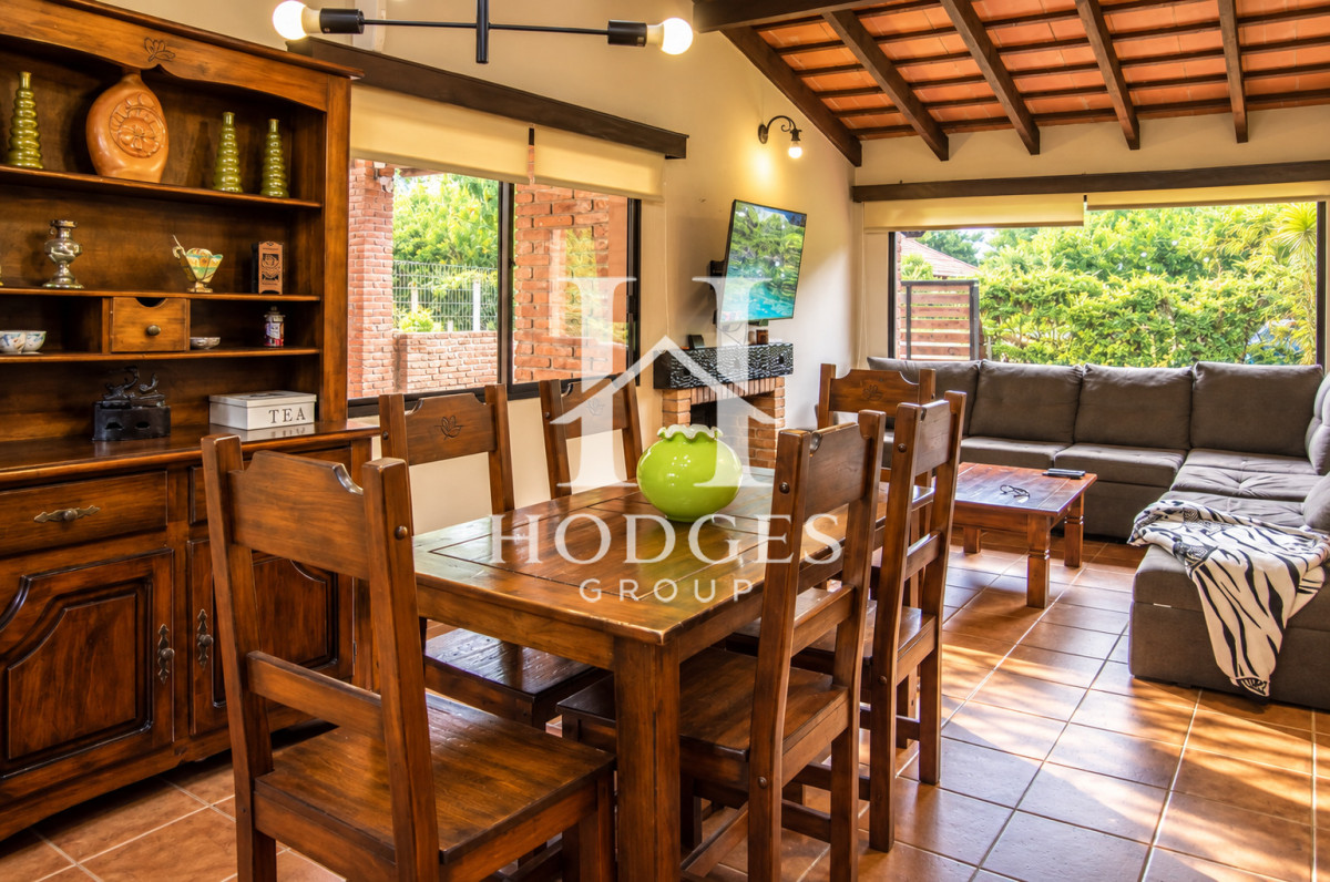 Casa ID.397 - En venta casa de 3 Dormitorios en Jardines de Córdoba
