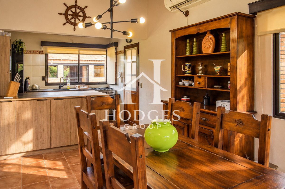 Casa ID.397 - En venta casa de 3 Dormitorios en Jardines de Córdoba