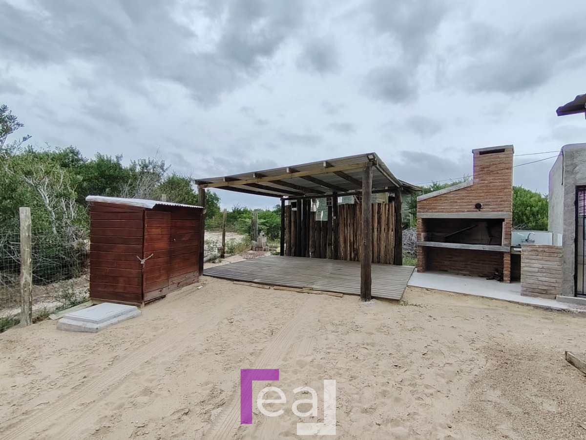 Casa ID.438 - Venta Casa en Punta Rubia Rocha 2 dormitorios
