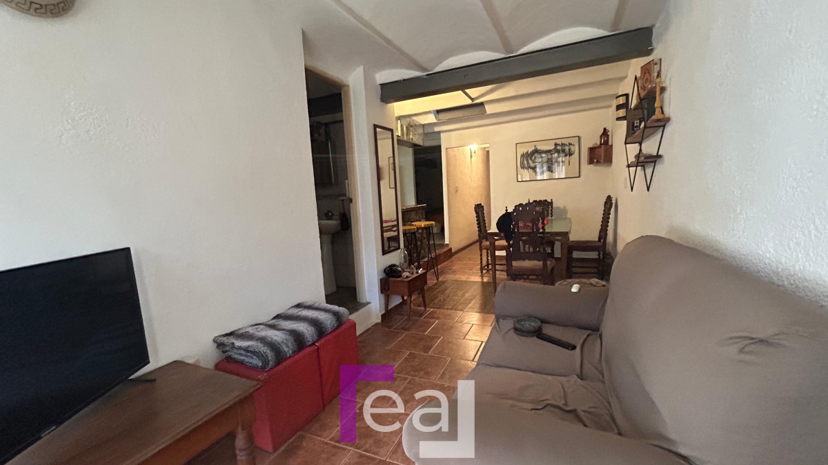 Casa ID.443 - Venta casa y apartamento en cordón cuatro dormitorios 