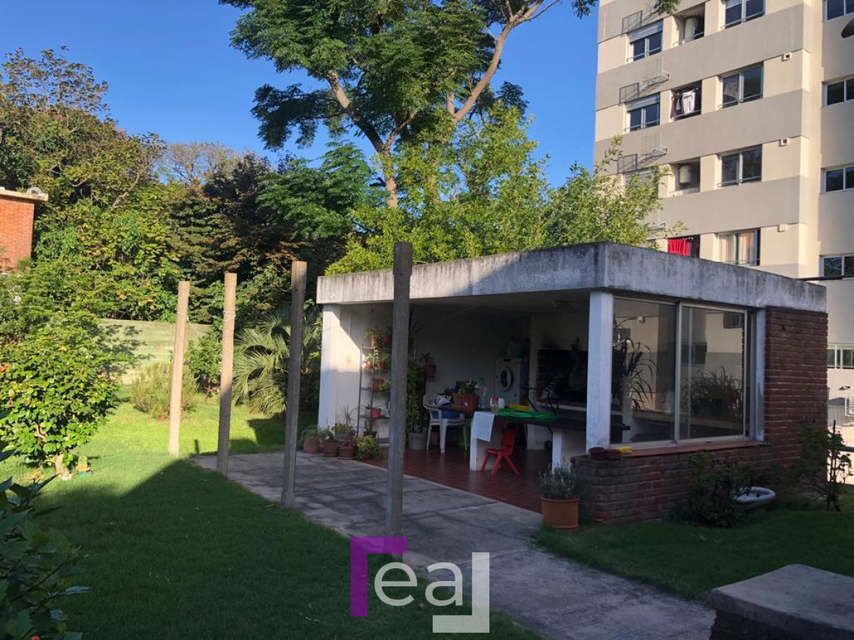 Casa ID.42 - Hermosa casa en lugar privilegiado 4 dormitorios, apta Desarrollo Maldonado