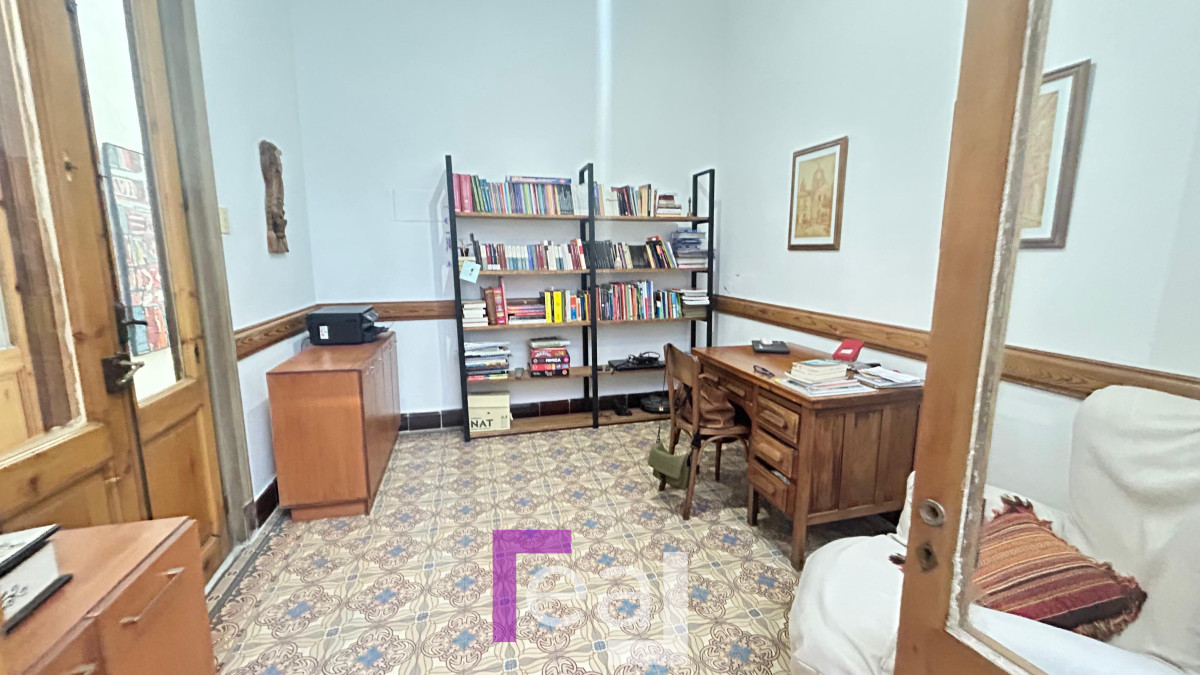 Casa ID.443 - Venta casa y apartamento en cordón cuatro dormitorios 