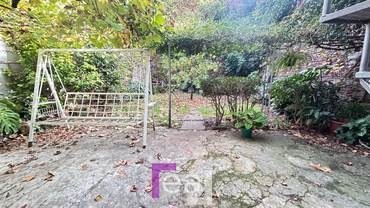Casa ID.443 - Venta casa y apartamento en cordón cuatro dormitorios 