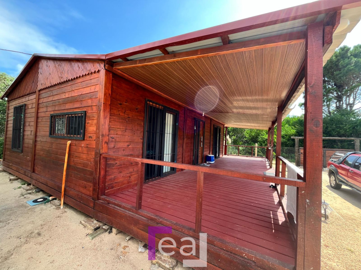 Casa ID.438 - Venta Casa en Punta Rubia Rocha 2 dormitorios